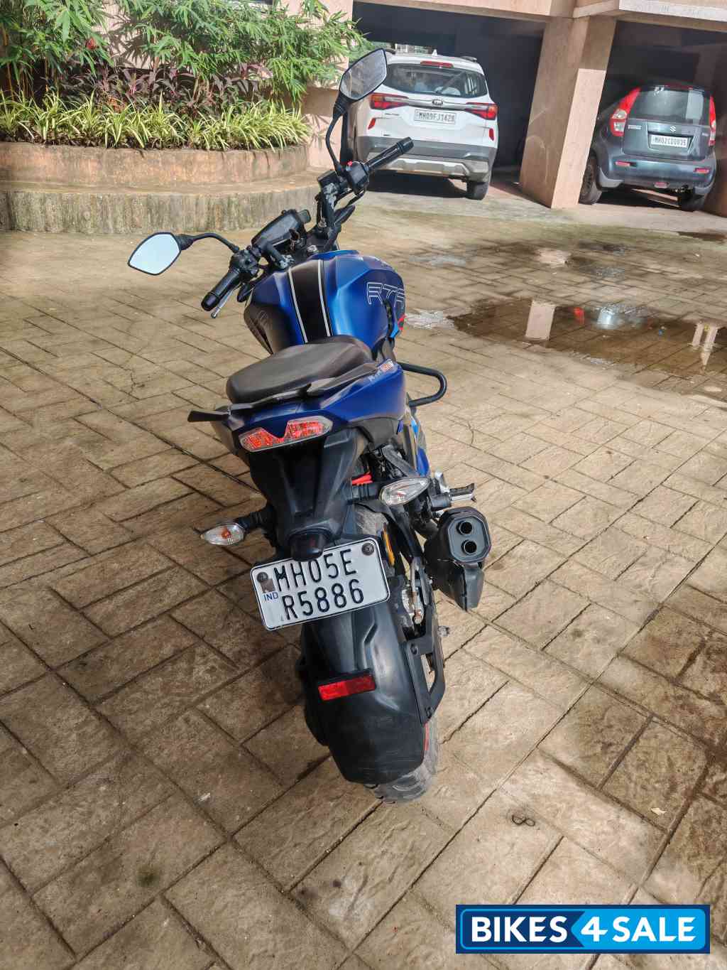 TVS Apache RTR 200 4V ABS