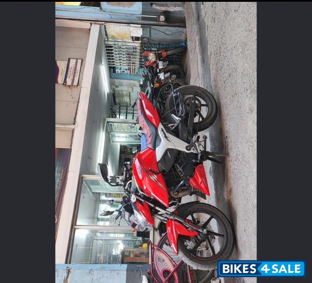 TVS Apache RTR 160 4V BS6