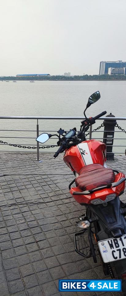 TVS Apache RTR 160 4V BS6