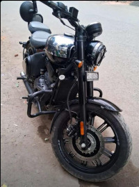 Jawa 42 Bobber Black Mirror