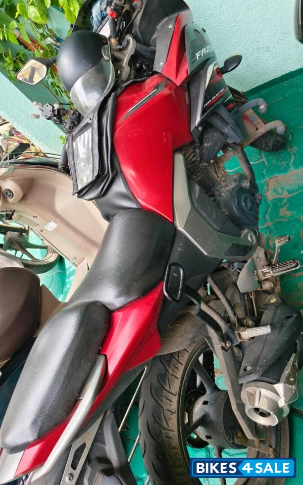 Yamaha Fazer FI V2 Yamaha Fazer FI V2