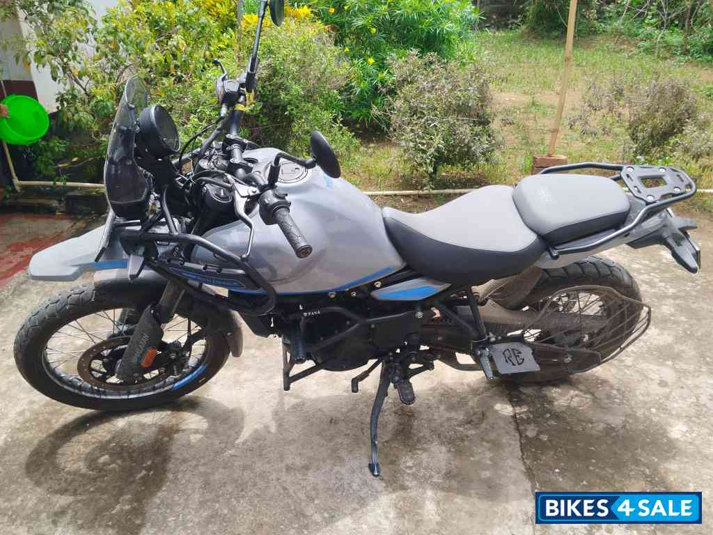 Royal Enfield Himalayan 452