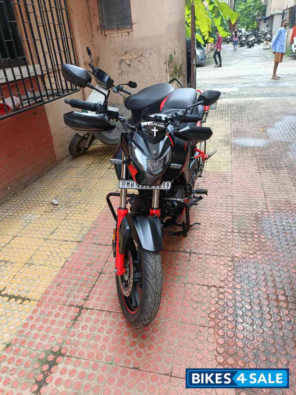 Hero Xtreme 160R Hero Xtreme 160R