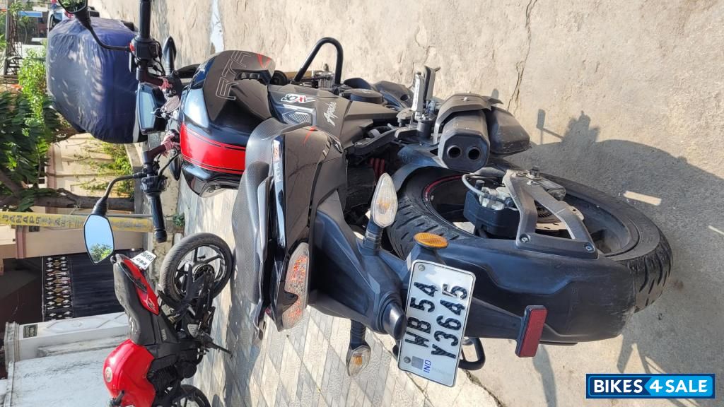 Black TVS Apache RTR 200 4V ABS