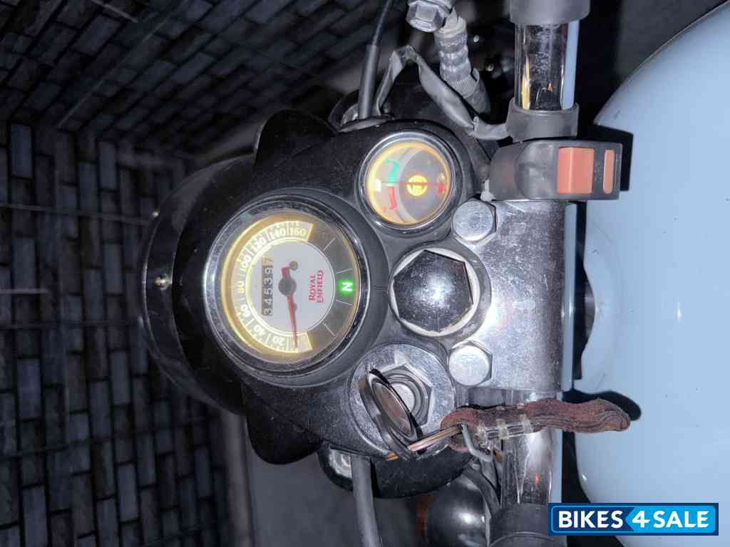 Royal Enfield Classic 350 Redditch Blue