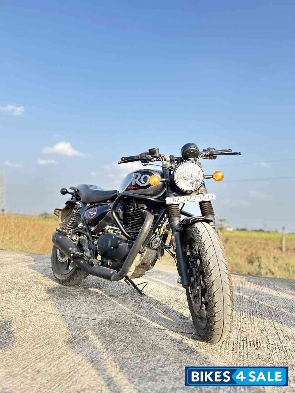 Royal Enfield Hunter 350 Metro