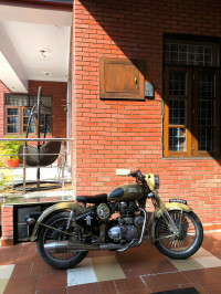 Desert Storm Royal Enfield Classic 500