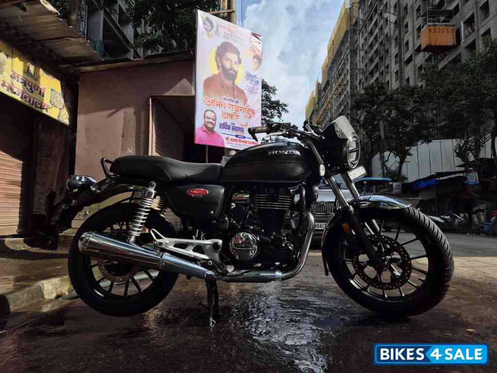 Matt Black/grey Honda Hness CB350 DLX Pro