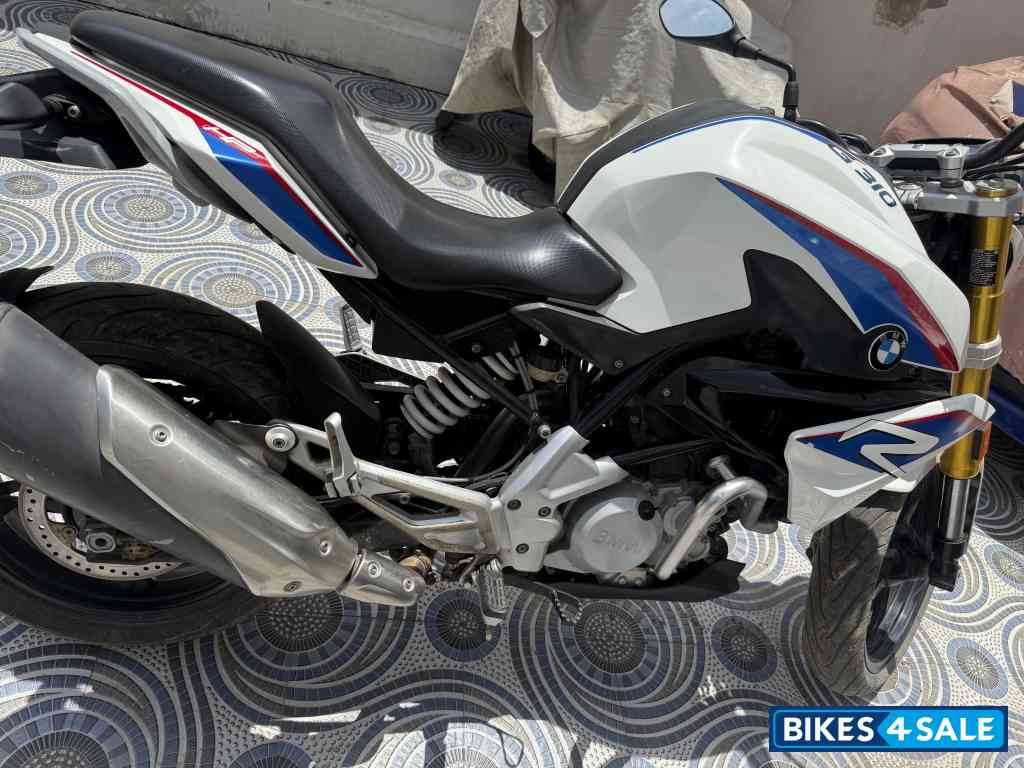 Bmw White BMW G 310 R