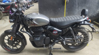 Royal Enfield Hunter 350 Retro