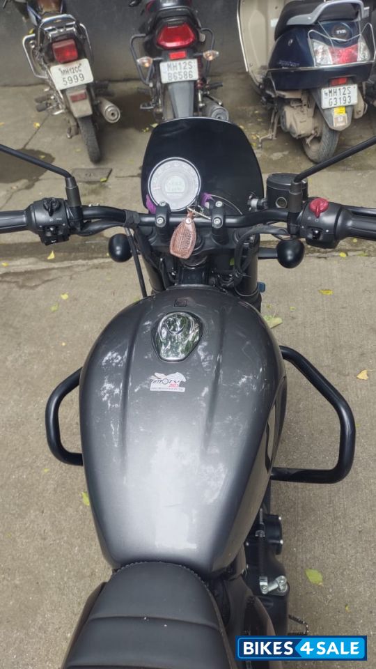 Royal Enfield Hunter 350 Retro