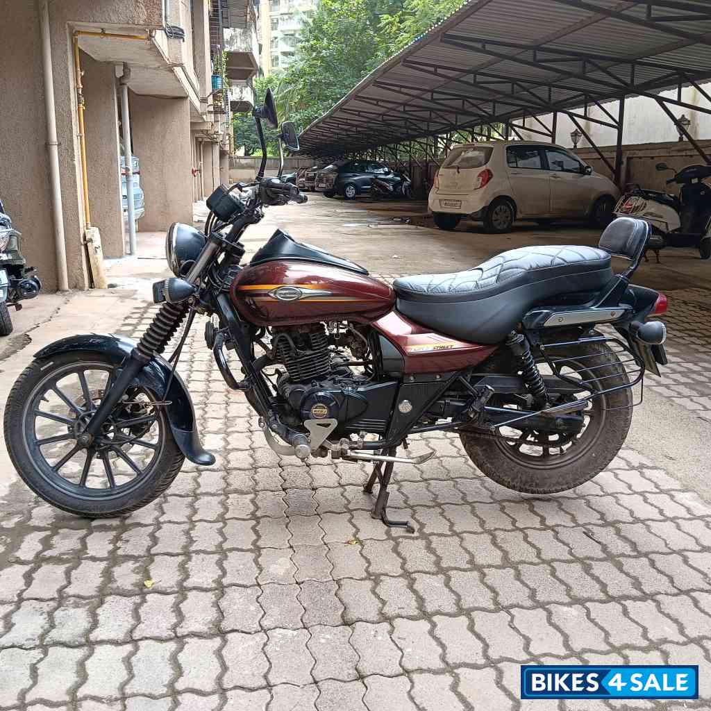 Maroon Bajaj Avenger Street 150