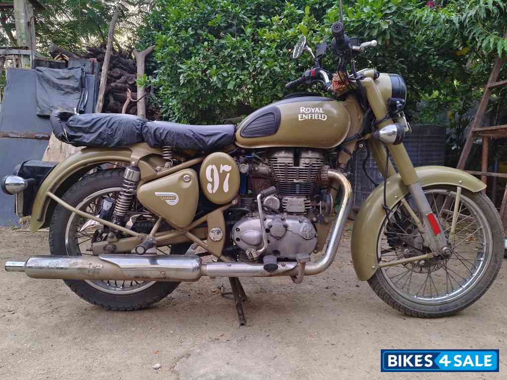 Royal Enfield Classic Desert Storm
