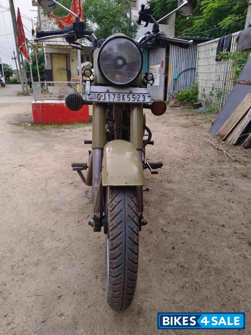 Royal Enfield Classic Desert Storm