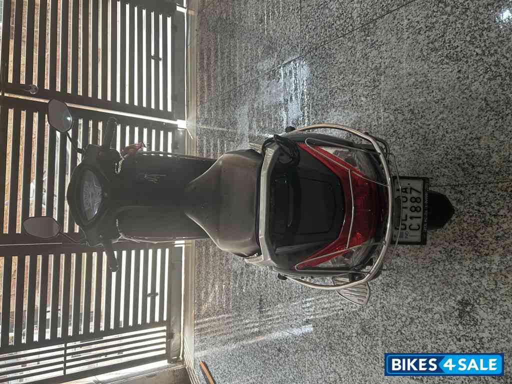 Black Honda Activa 6G Dlx