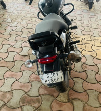 Bajaj Avenger Street 180