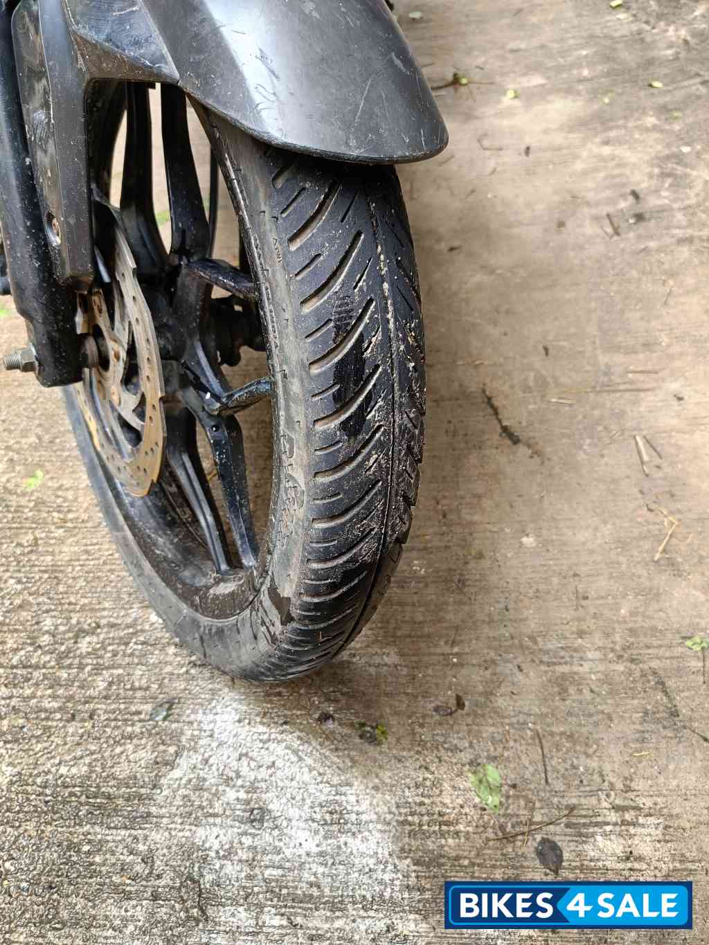 Red Bajaj Pulsar NS125 BS6