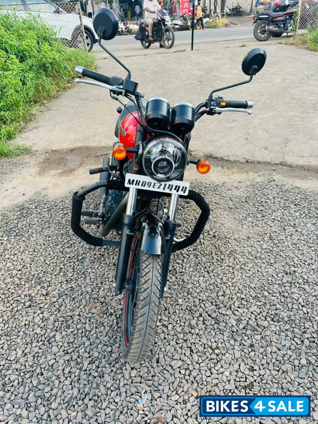 Royal Enfield Thunderbird X 350
