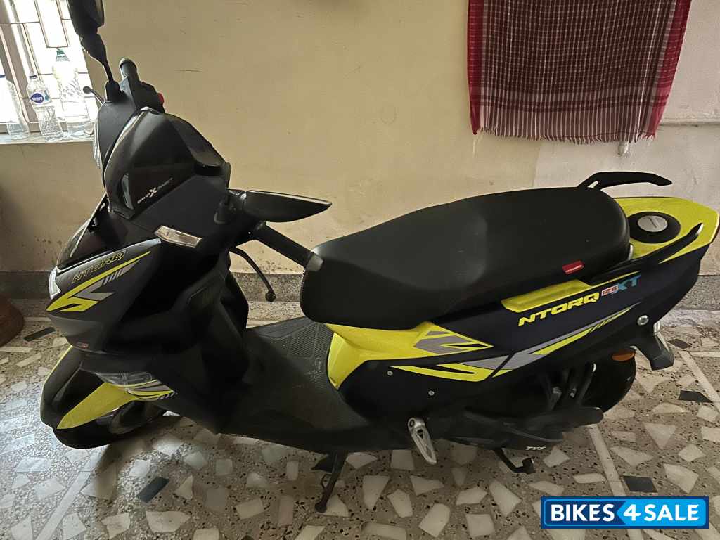Gr+ddblue TVS NTORQ 125 XT