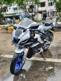 Yamaha R15M