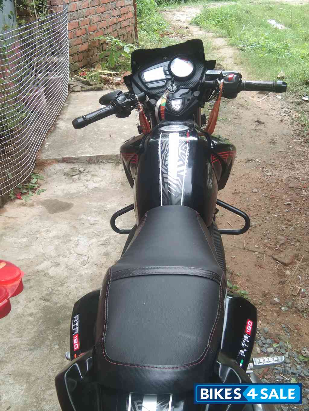 TVS Apache RTR 180