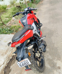 Red TVS Apache RTR 160 4V