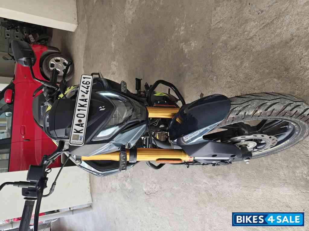 Neon Hero Xtreme 160R 4V Pro Neon Hero Xtreme 160R 4V Pro