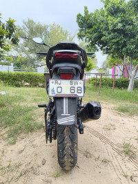 Black Hero XPulse 200T