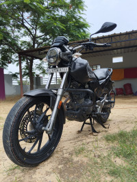 Black Hero XPulse 200T