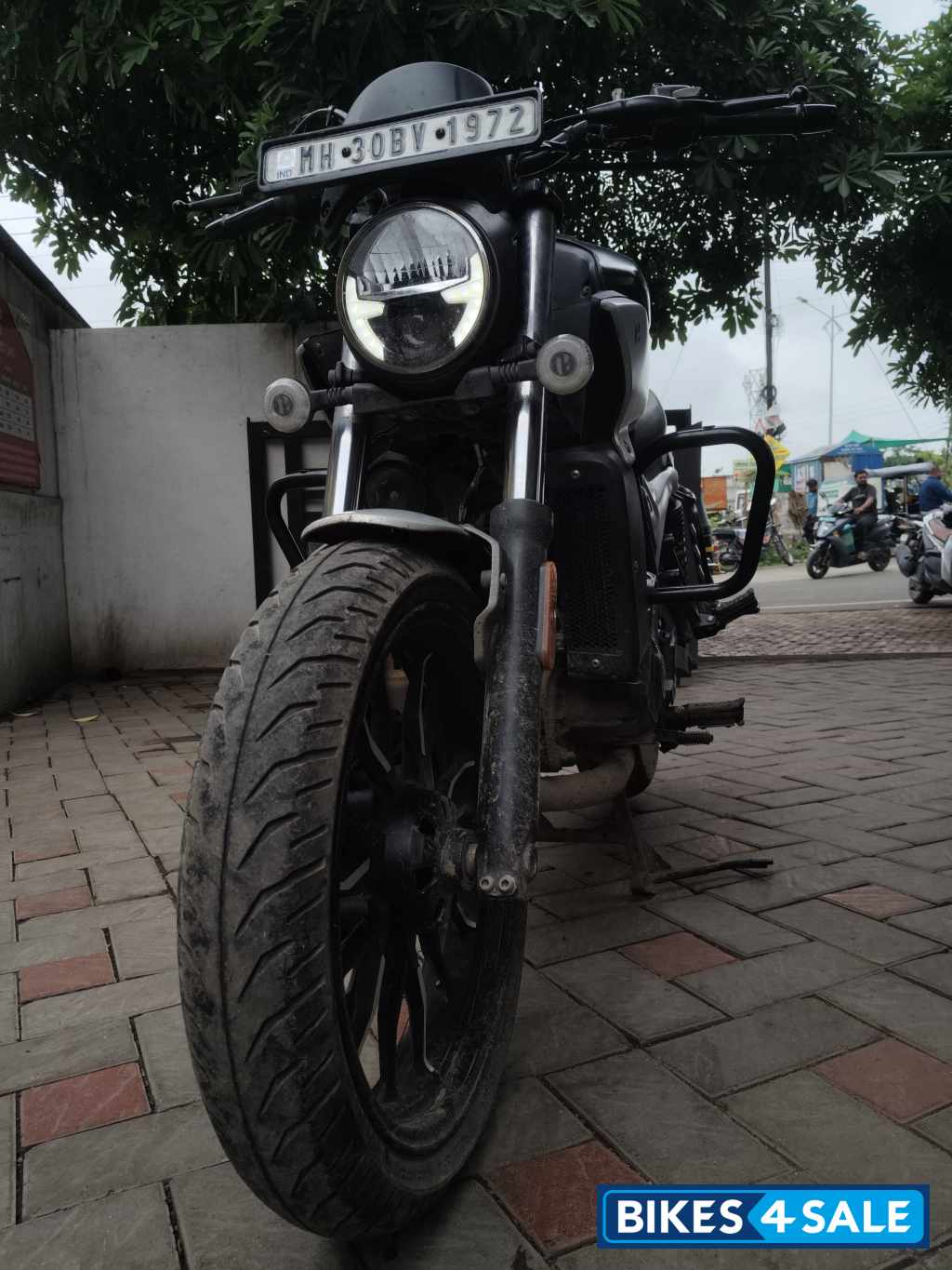 Black Hero Mavrick 440