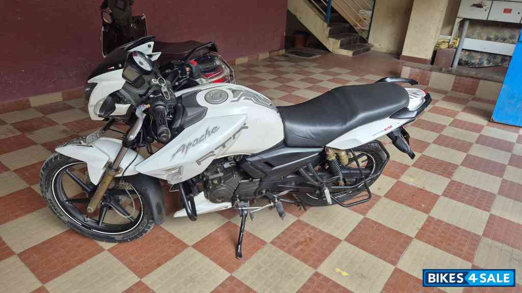 TVS Apache RTR 180