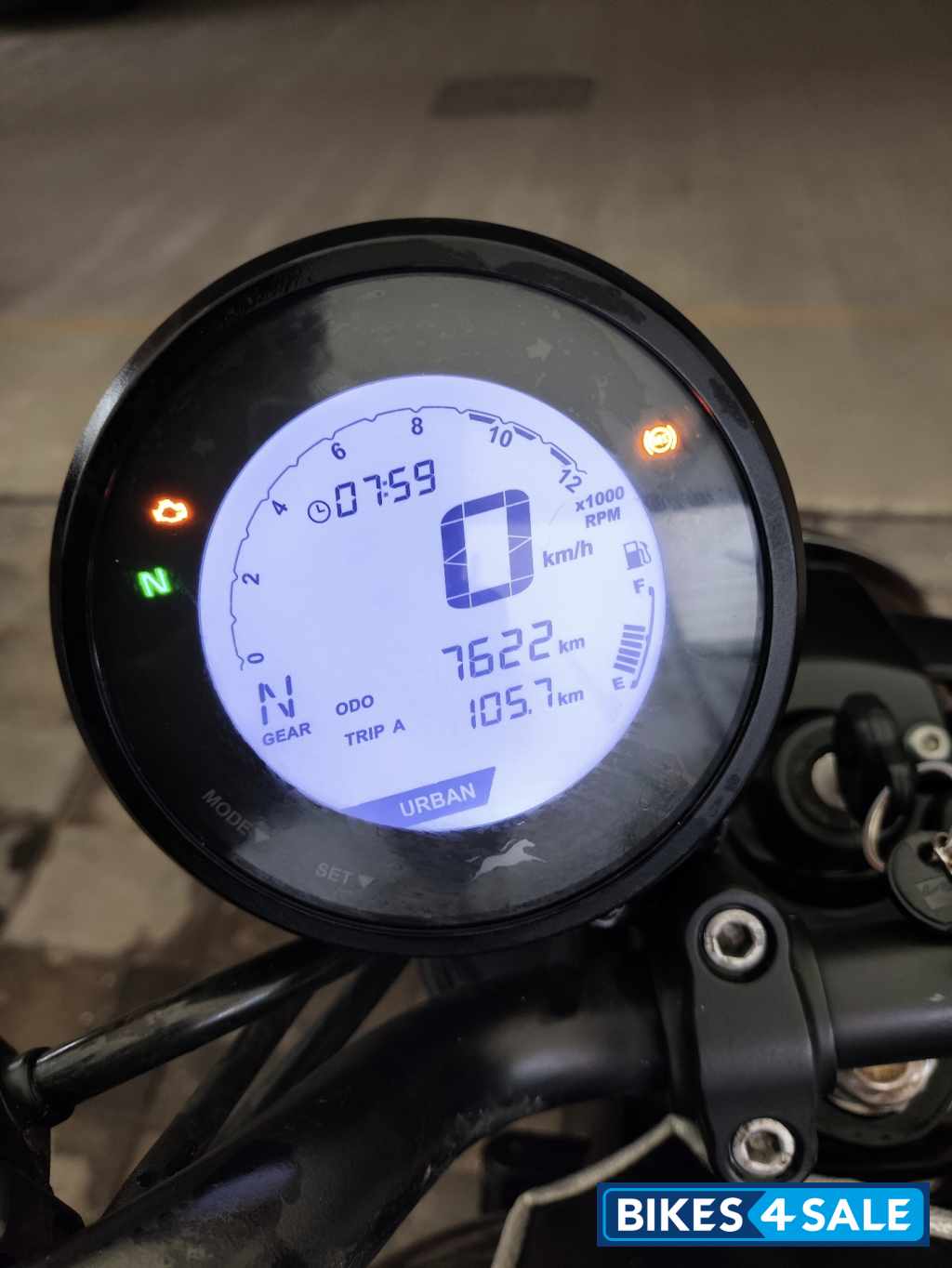 TVS Ronin SS TVS Ronin SS