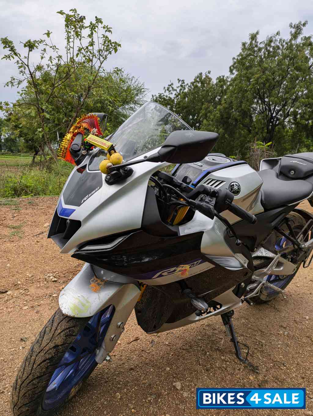 Blue And Silver Yamaha R15M