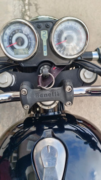 Black Benelli Imperiale 400