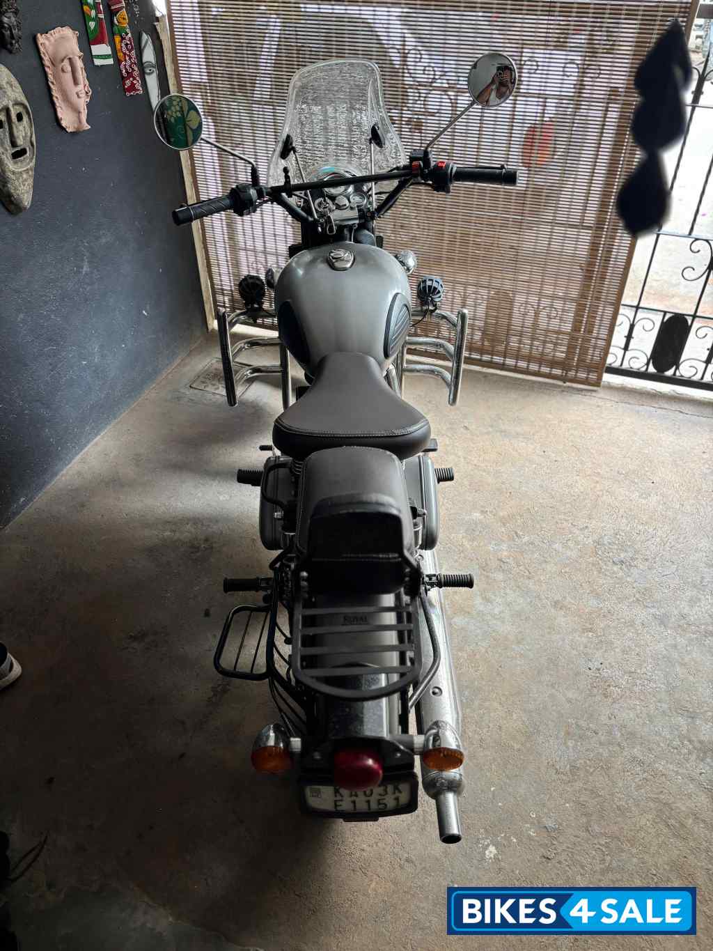 Gun Metal Grey Royal Enfield Classic 350 BS VI