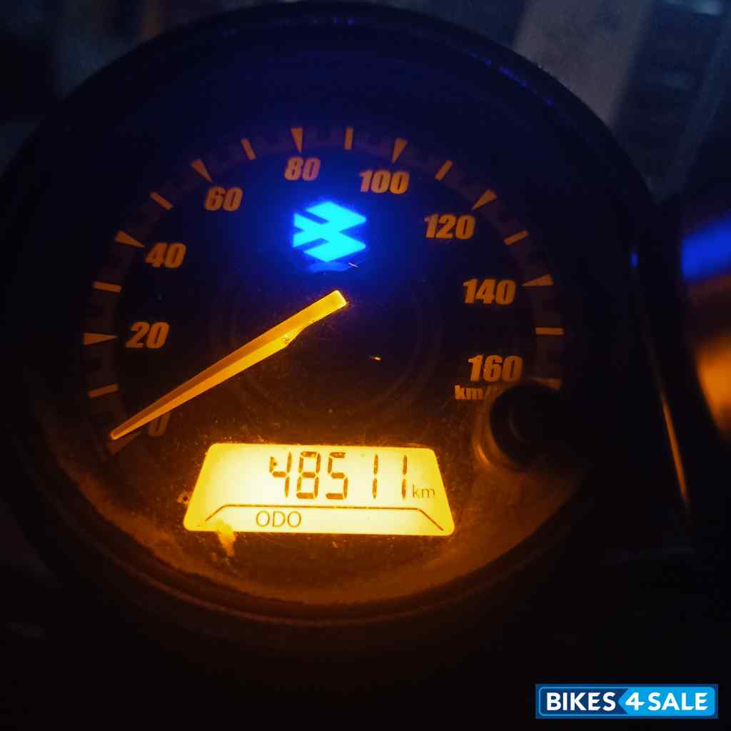 Black Bajaj Avenger Street 220