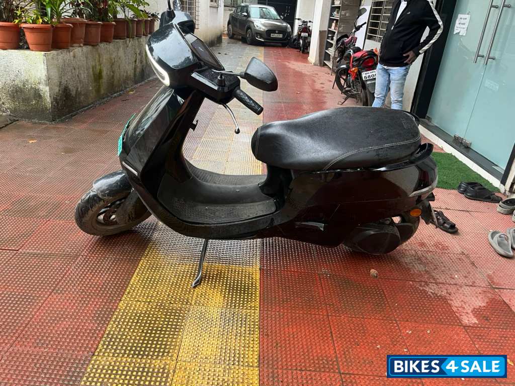 Ola S1 Pro Ola S1 Pro