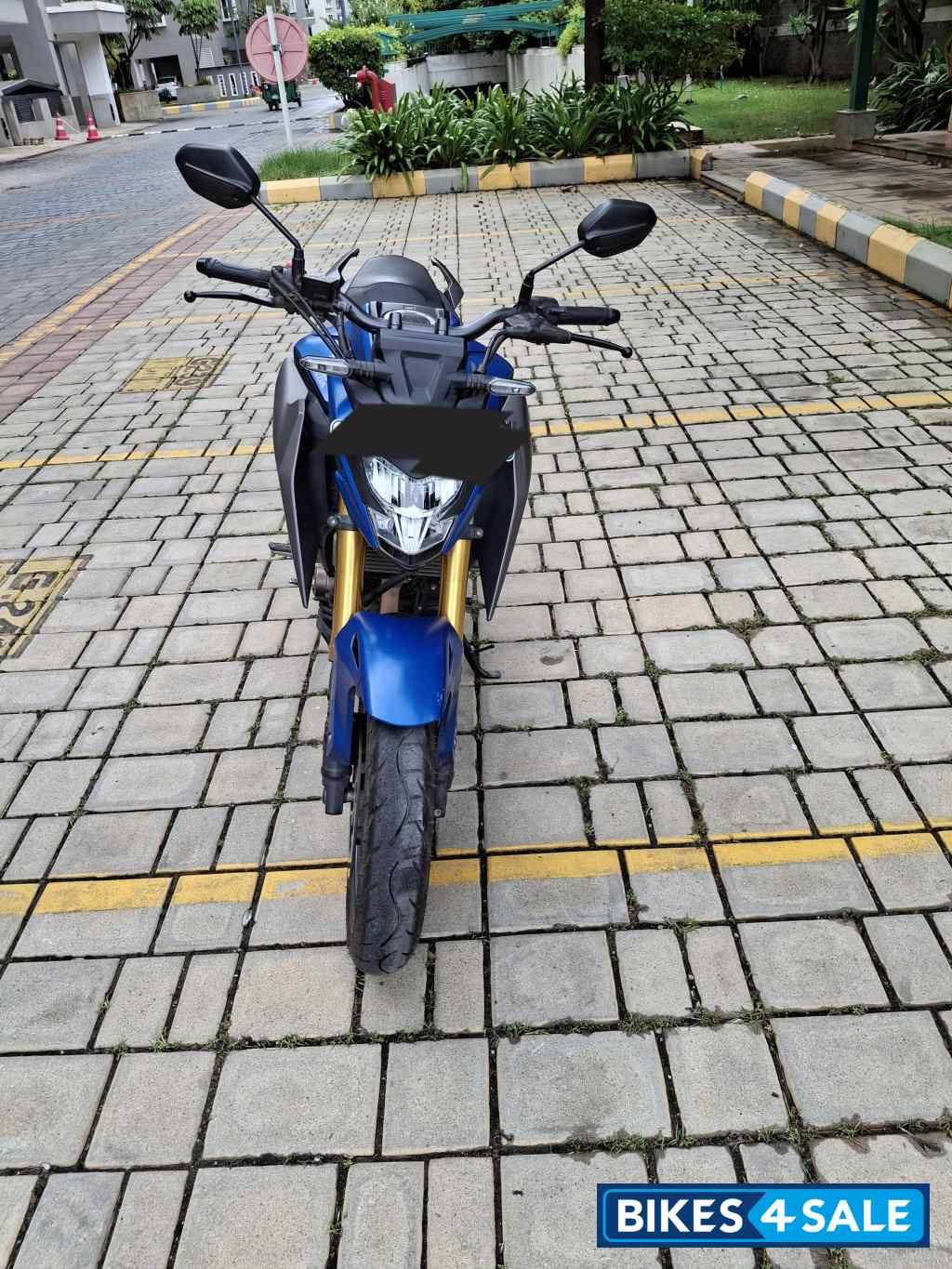 Blue Honda CB300F