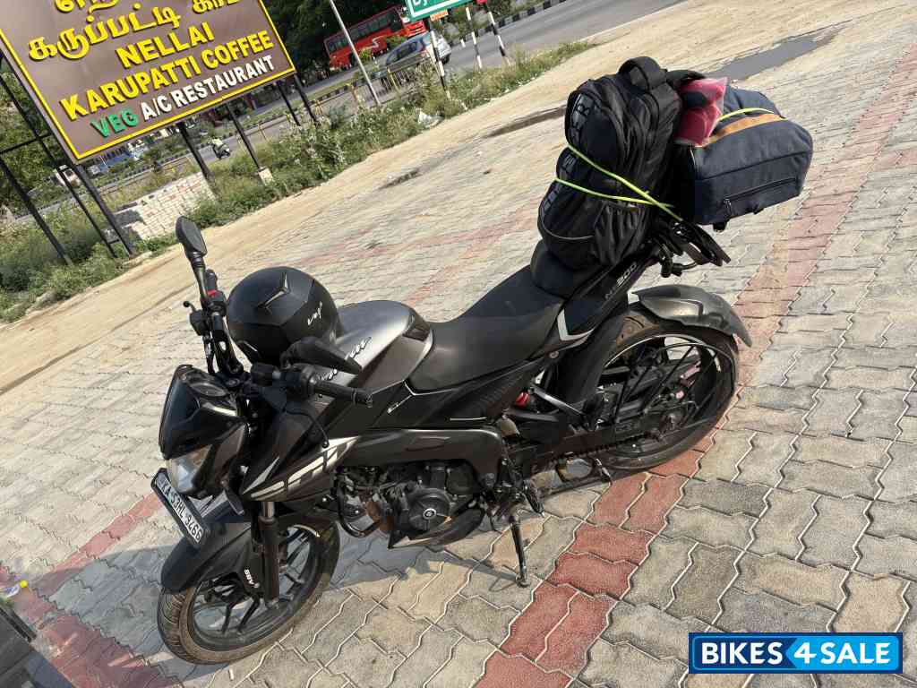 Bajaj Pulsar NS200