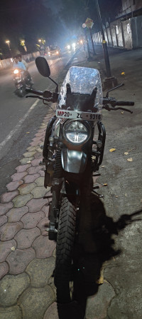 Yezdi Adventure Gloss 2024