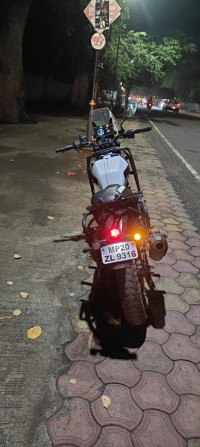 Yezdi Adventure Gloss 2024