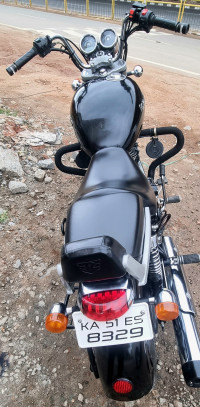 Royal Enfield Thunderbird 350