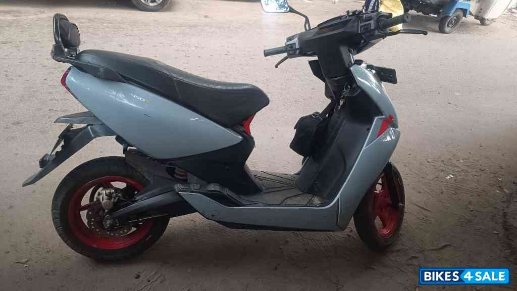 Lunar Gray Ather 450X Gen 3