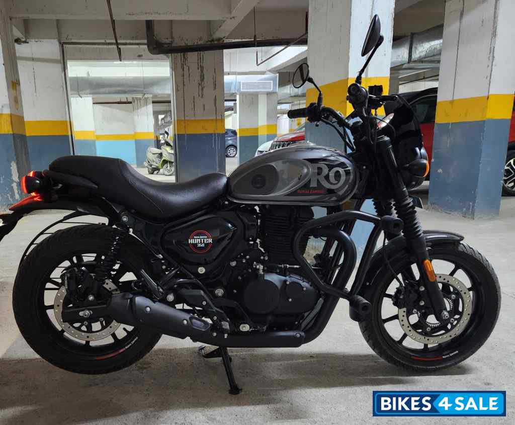 Royal Enfield Hunter 350 Metro