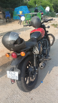 Rebel Red Royal Enfield Hunter 350 Retro