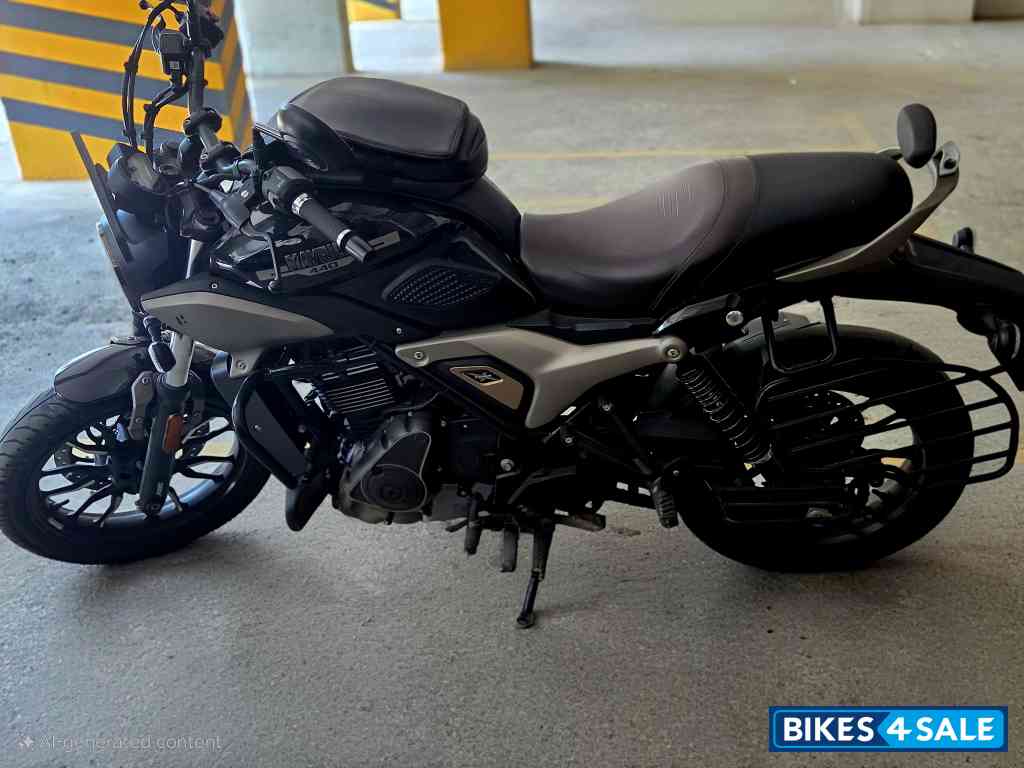 Black Hero Mavrick 440