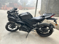 Black Yamaha YZF R15 V3 BS6