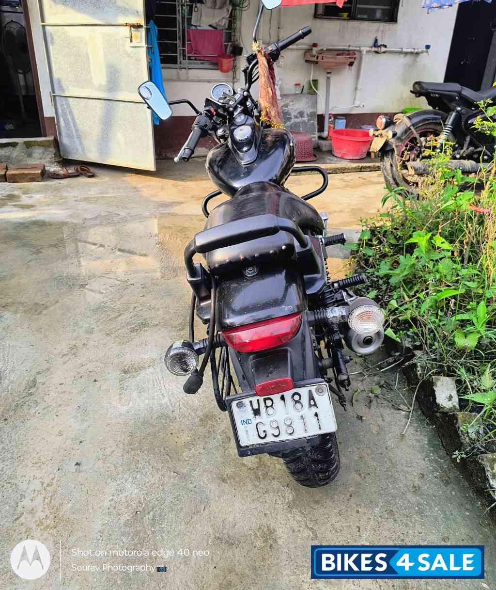 Ebony Black Met Bajaj Avenger Street 160 BS6