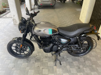 Dapper Ash Royal Enfield Hunter 350 Metro