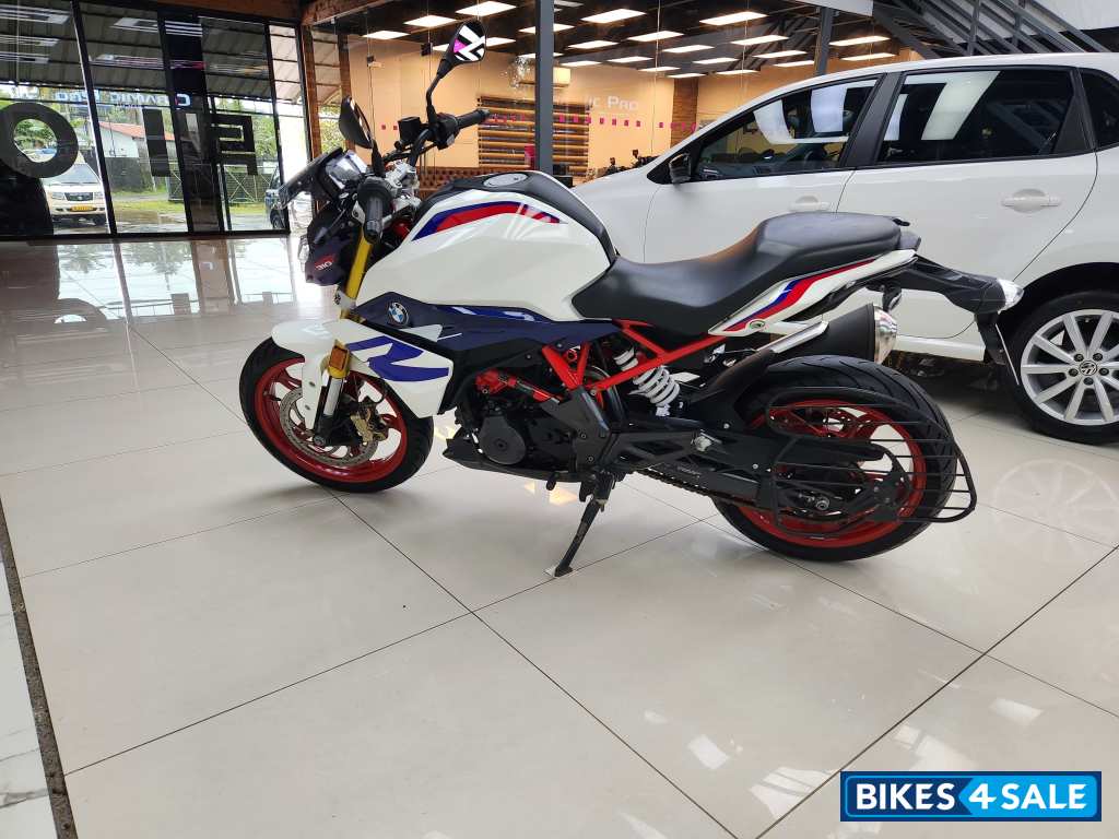 BMW G 310 R BS6